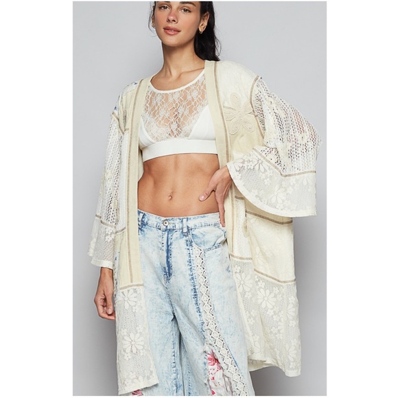 POl Floral Embroidered Crochet Reverse Stitch Open Front Cardigan - Picture 2 of 4